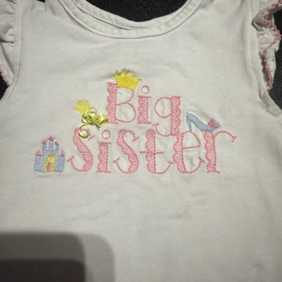 Princess Inspired Big Sister Shirt - Picture 2 of 4